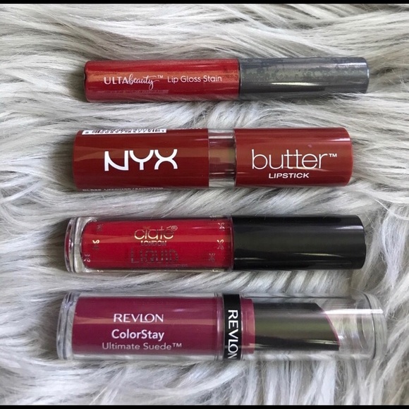 Makeup Bundle - Picture 3 of 5